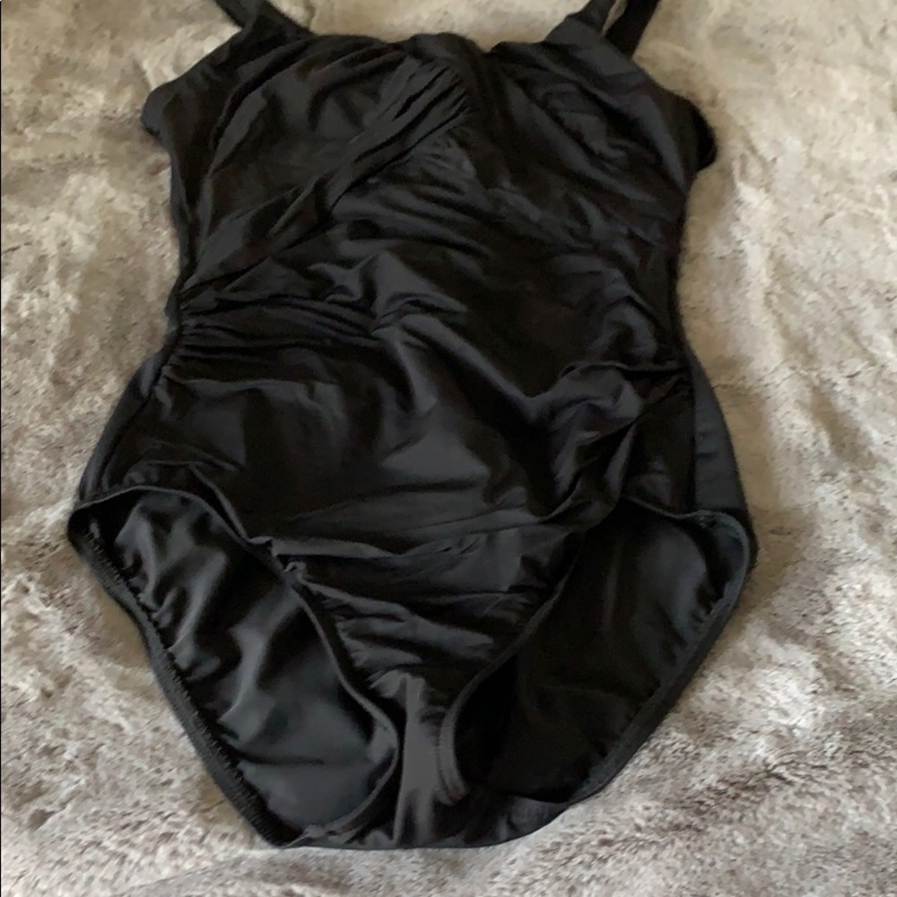 Lands End One-Piece Swimsuit 10DDD